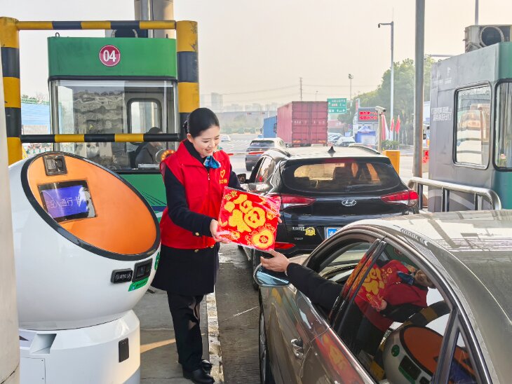 春運(yùn)“開(kāi)考” “皖美”護(hù)航